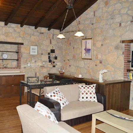 Stone House Tamara *